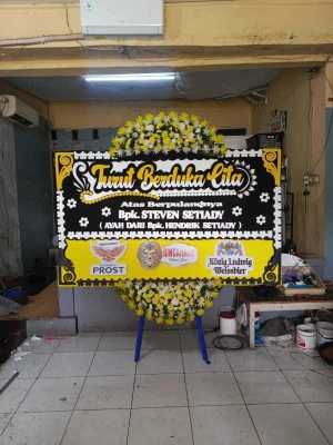 Papan Bunga di Batanghari